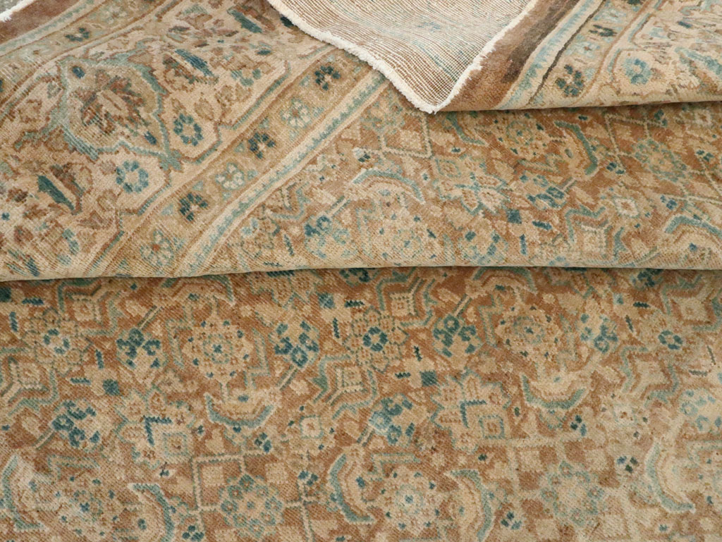 Vintage Persian Mahal Carpet, No.16661 - Staging