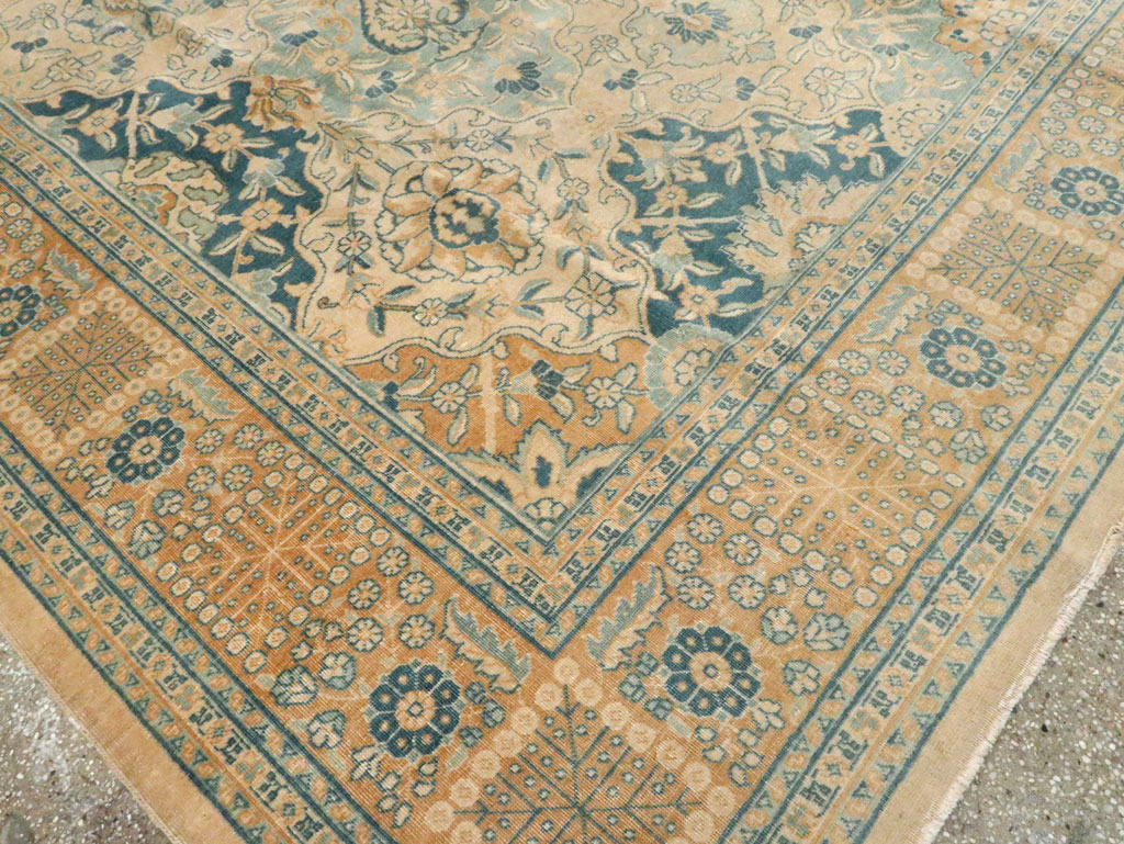Antique Persian Tabriz Carpet, No.16670 - Staging