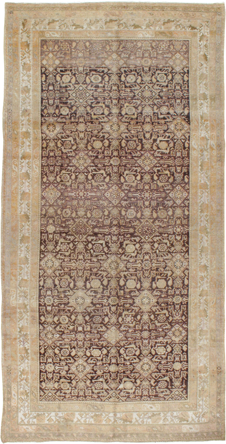 Antique Persian Malayer Carpet, No.16673 - Staging