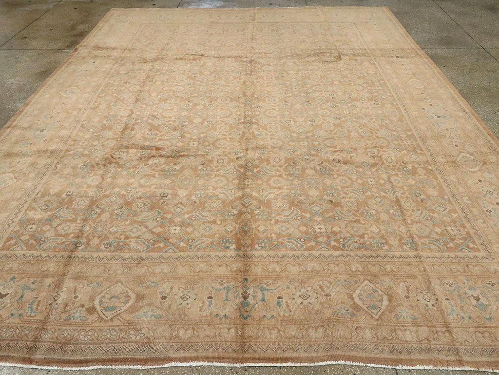 Vintage Persian Mahal Carpet, No.16681 - Staging