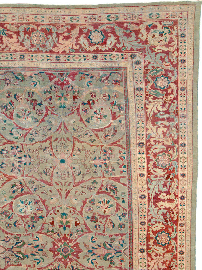 Antique Persian Sultanbad Carpet, No.16722 - Staging