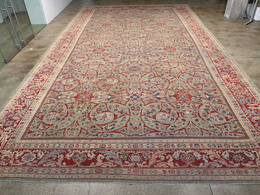 Antique Persian Sultanbad Carpet, No.16722 - Staging
