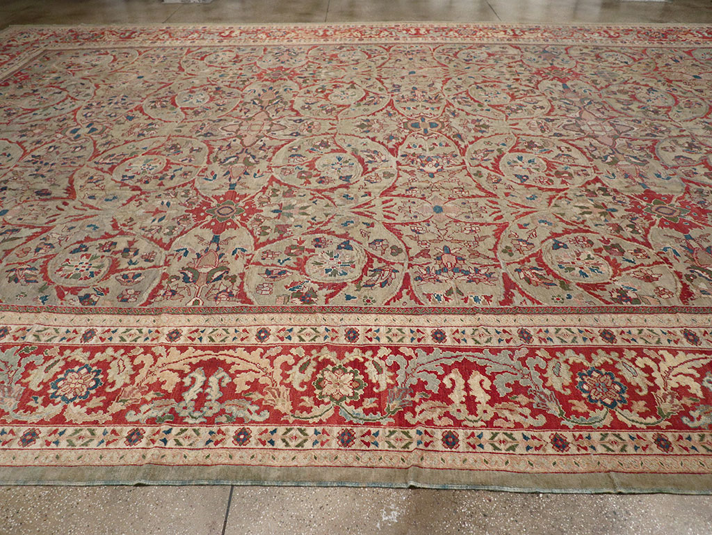 Antique Persian Sultanbad Carpet, No.16722 - Staging