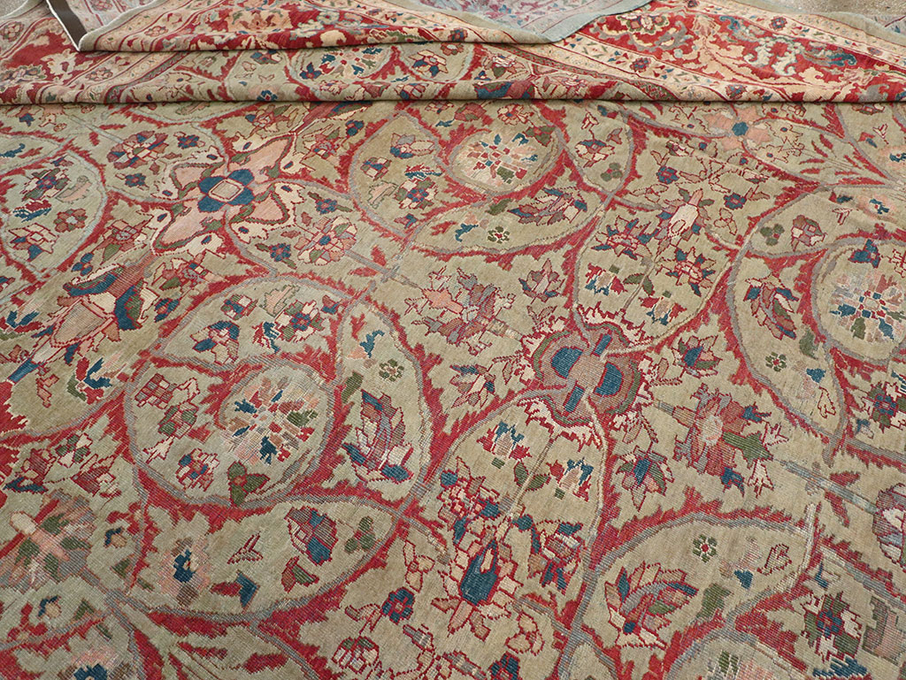 Antique Persian Sultanbad Carpet, No.16722 - Staging