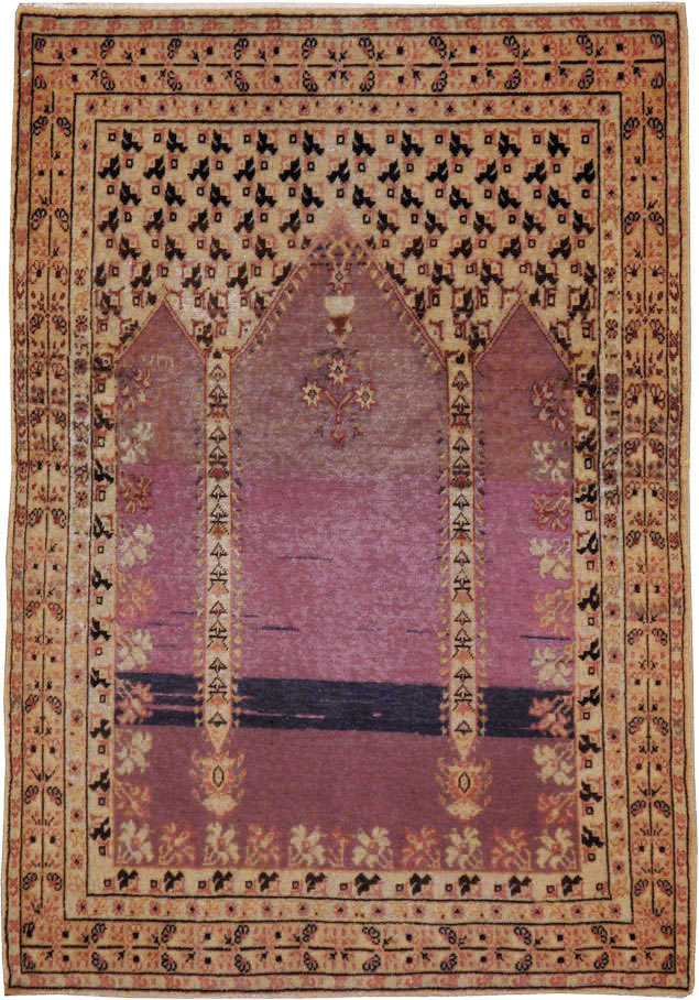 Antique Turkish Sivas Rug, No.16778 - Staging