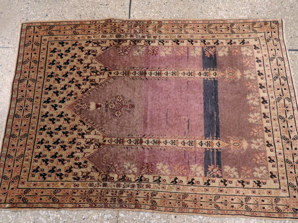 Antique Turkish Sivas Rug, No.16778 - Staging