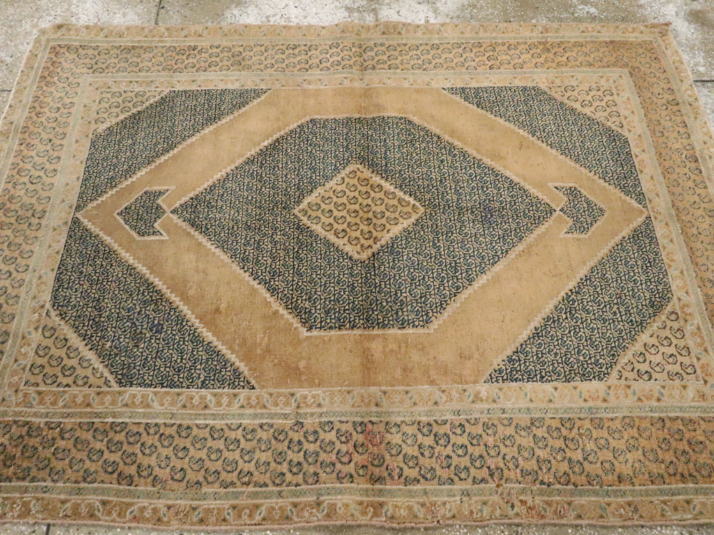 Vintage Persian Tabriz Rug, No.16800 - Staging