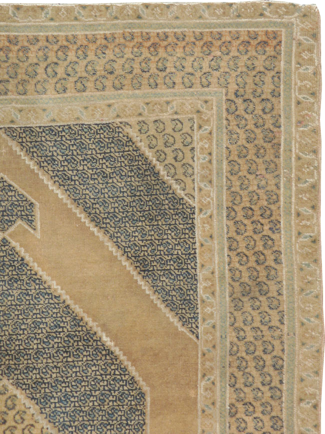 Vintage Persian Tabriz Rug, No.16800 - Staging