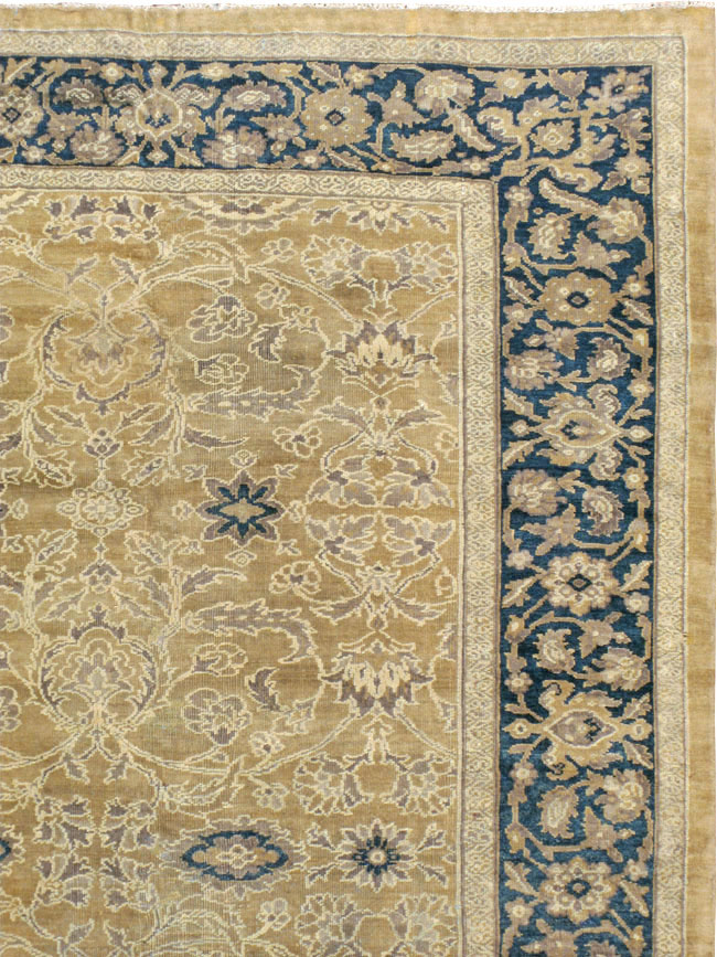 Antique Persian Mahal Carpet, No.16803 - Staging