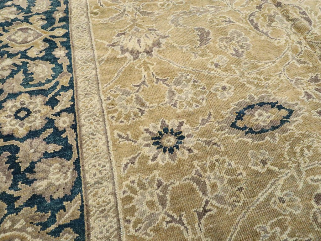 Antique Persian Mahal Carpet, No.16803 - Staging