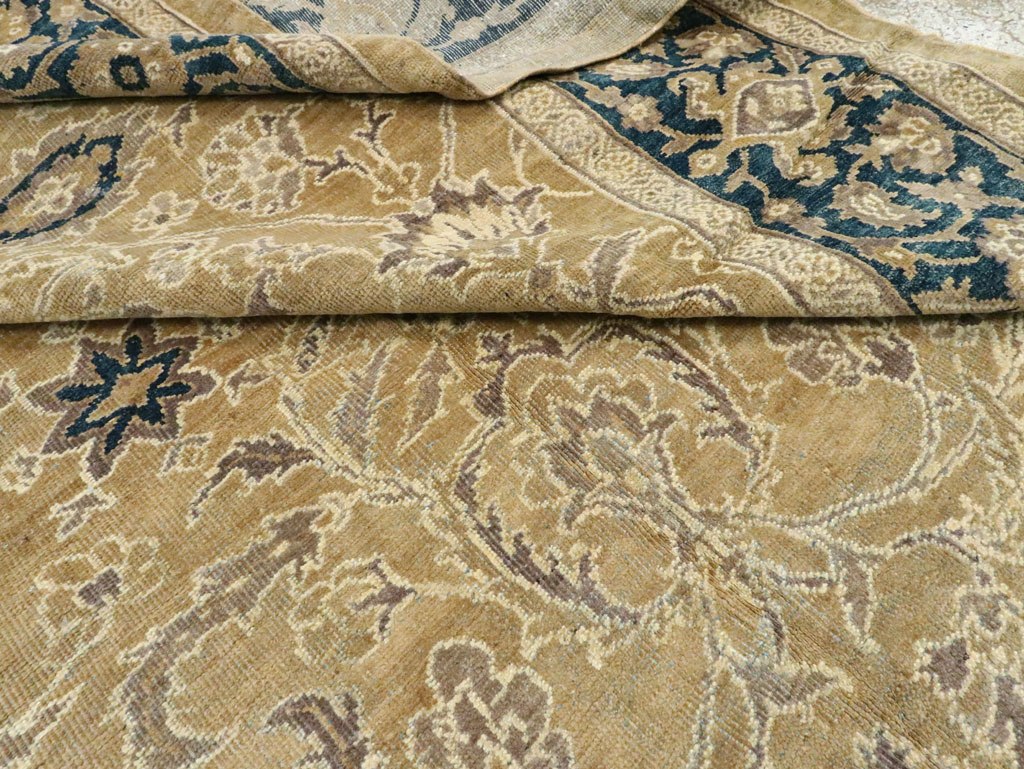 Antique Persian Mahal Carpet, No.16803 - Staging