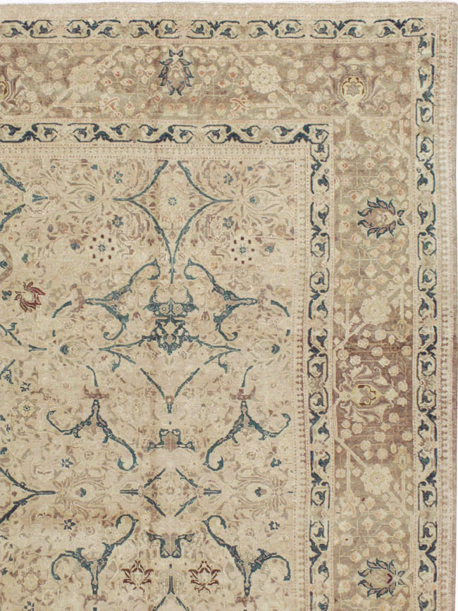 Antique Persian Tabriz Carpet, No.16805 - Staging