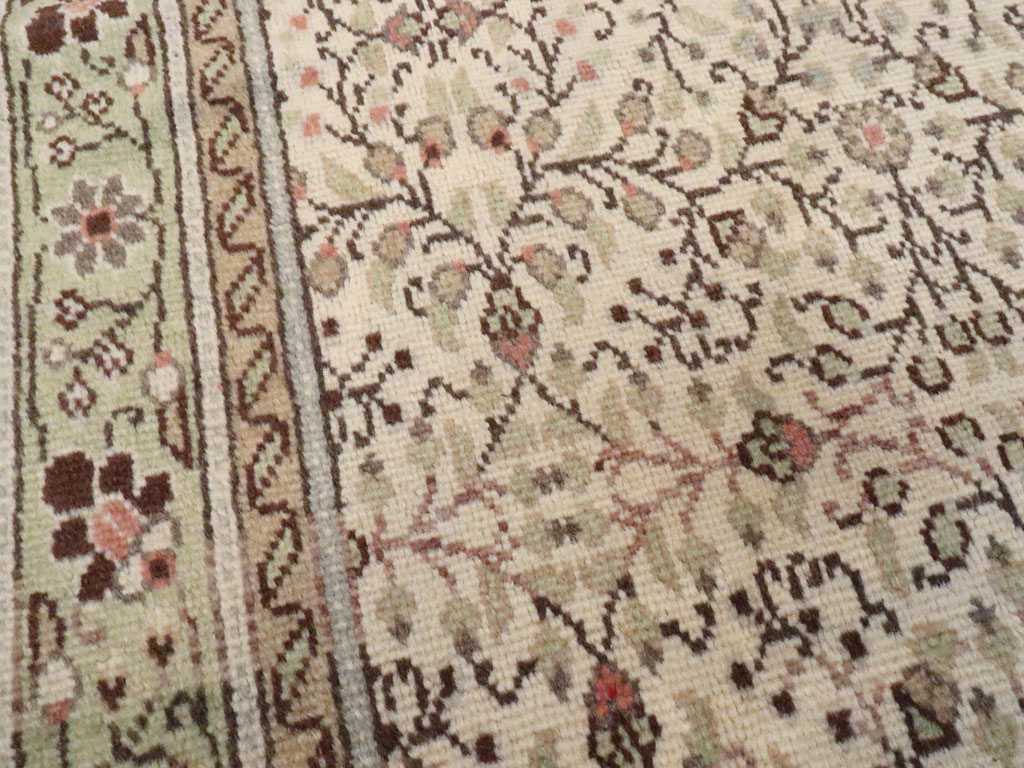 Vintage Turkish Sivas Rug, No.16812 - Staging