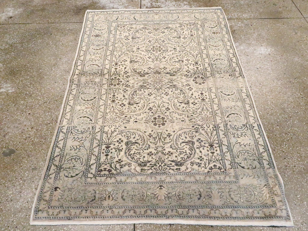 Vintage Turkish Sivas Rug, No.16813 - Staging