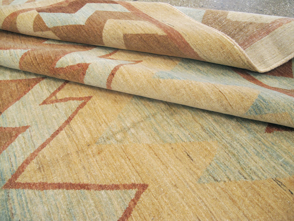 Modern Persian Tabriz Carpet, No.16858 - Staging