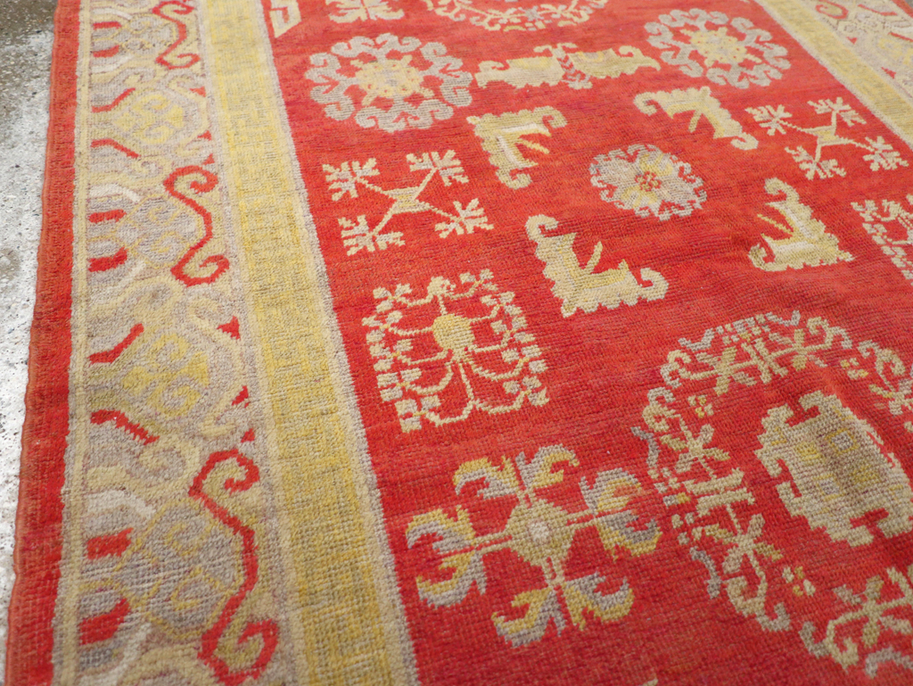 Antique Khotan Rug, No.16909 - Staging