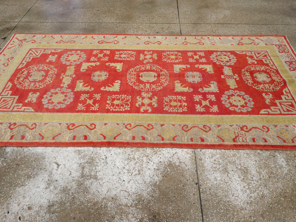Antique Khotan Rug, No.16909 - Staging