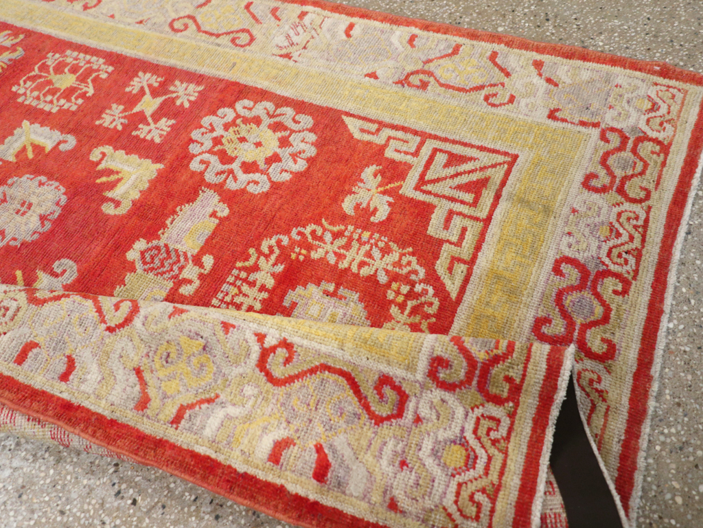 Antique Khotan Rug, No.16909 - Staging