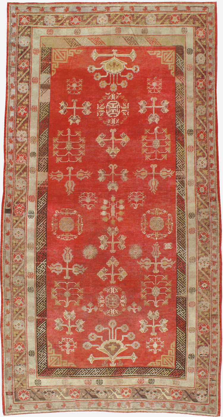 Vintage East Turkestan Khotan Carpet, No.16923 - Staging