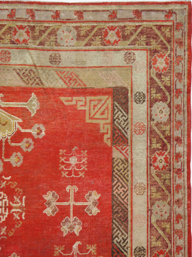 Vintage East Turkestan Khotan Carpet, No.16923 - Staging