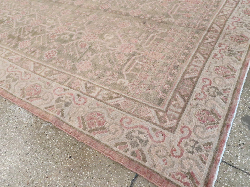 Vintage East Turkestan Khotan Carpet, No.16938 - Staging