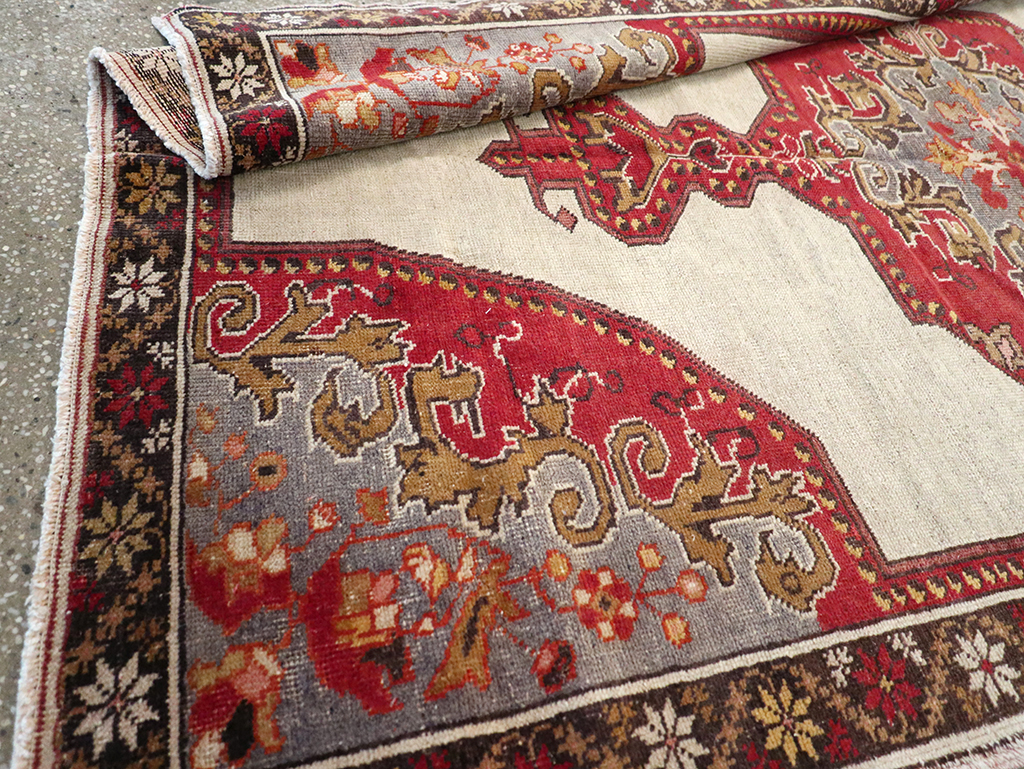 Vintage Turkish Oushak Rug, No.16982 - Staging