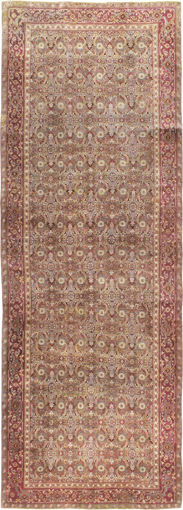 Antique Indian Agra Carpet, No.17050 - Staging