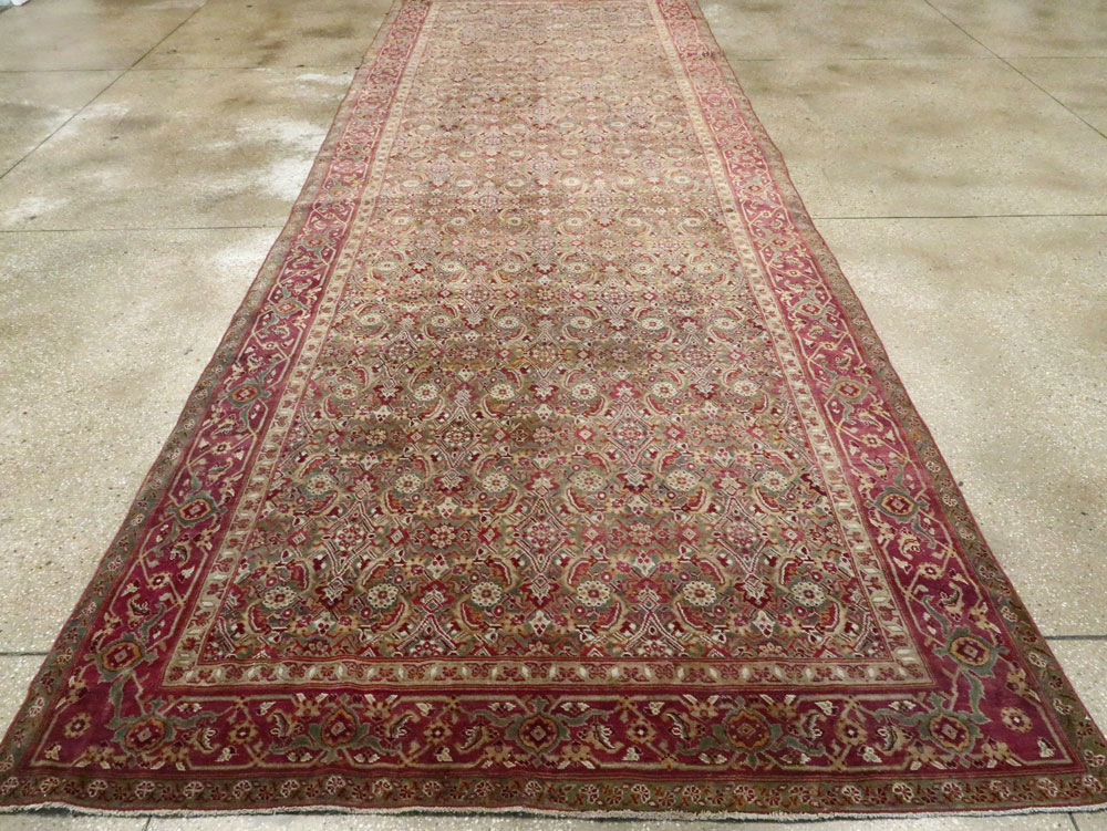 Antique Indian Agra Carpet, No.17050 - Staging