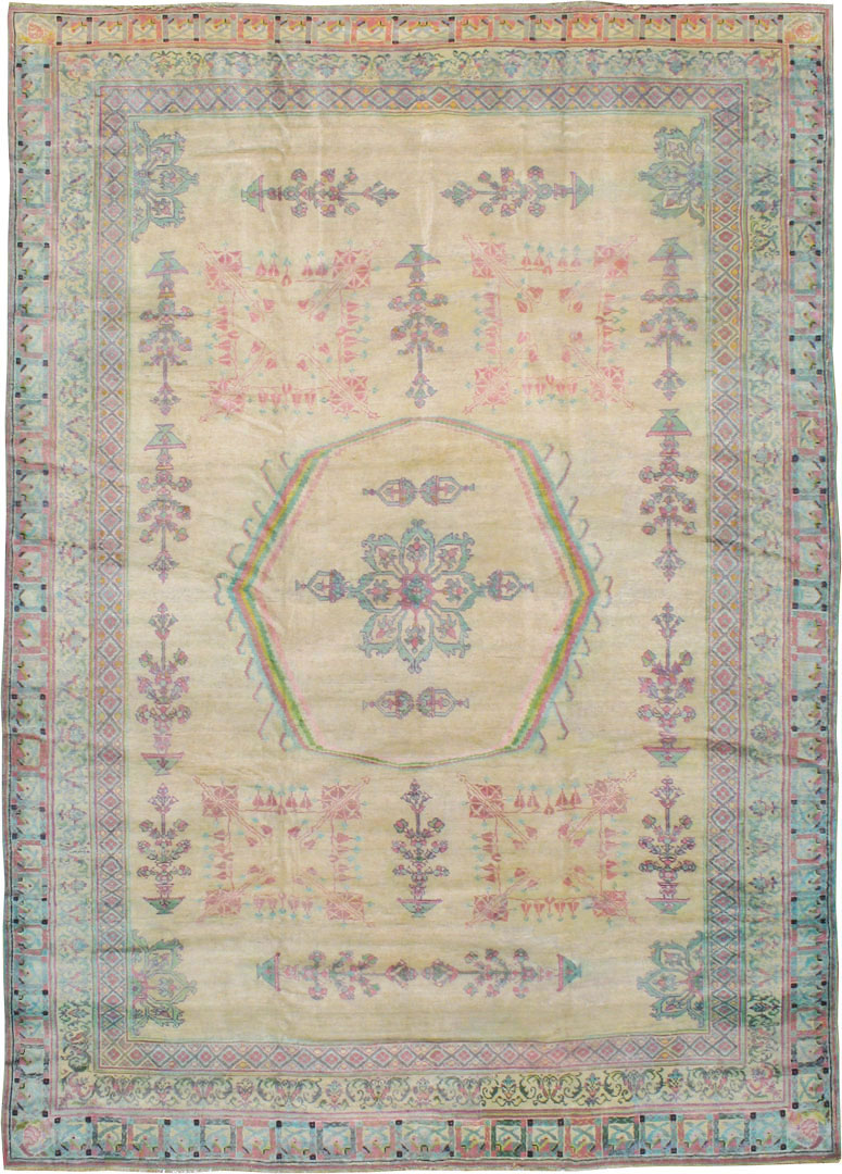 Antique Indian Agra Carpet, No.17052 - Staging