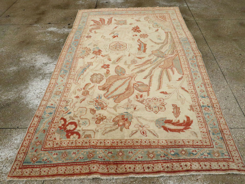 Antique Persian Sultanabad Rug, No.17055 - Staging