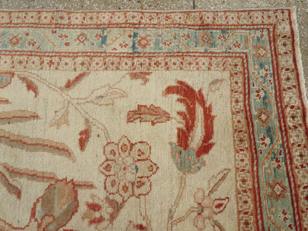 Antique Persian Sultanabad Rug, No.17055 - Staging