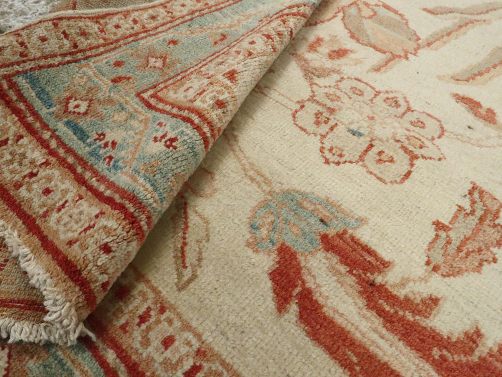 Antique Persian Sultanabad Rug, No.17055 - Staging