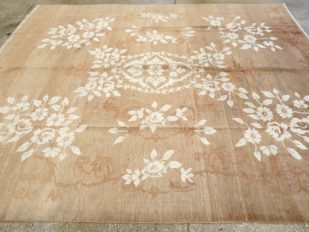 Vintage Indian Amritsar Carpet, No.17059 - Staging