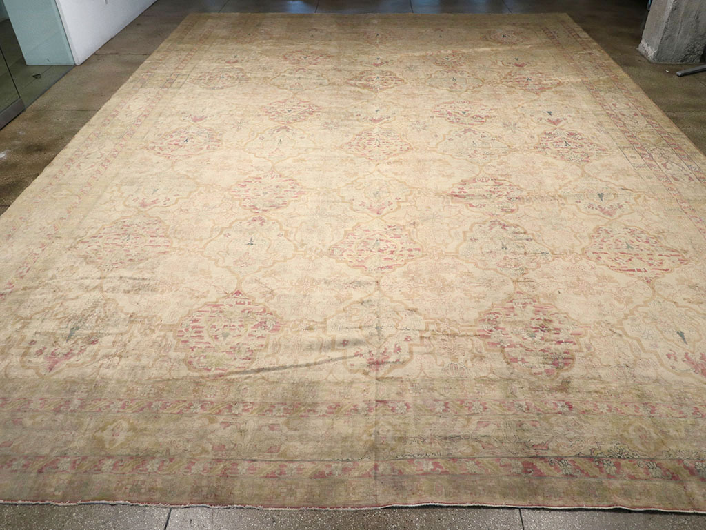 Antique Indian Lahore Carpet, No.17060 - Staging