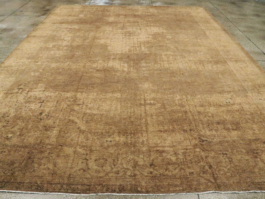 Antique Persian Mahal Distressed Carpet, No.17072 - Staging