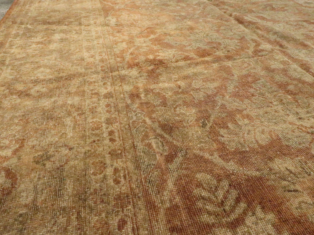 Antique Persian Mahal Carpet, No.17073 - Staging