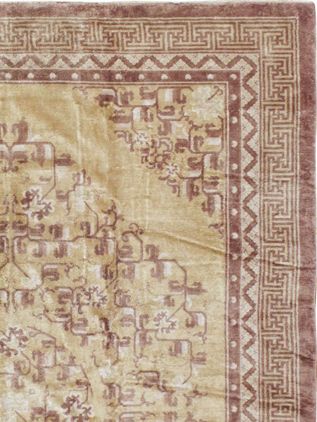 Vintage Chinese Peking Silk Carpet, No.17079 - Staging