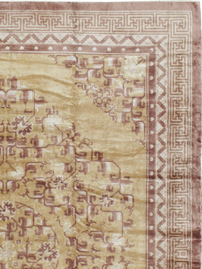 Vintage Chinese Peking Silk Carpet, No.17079 - Staging