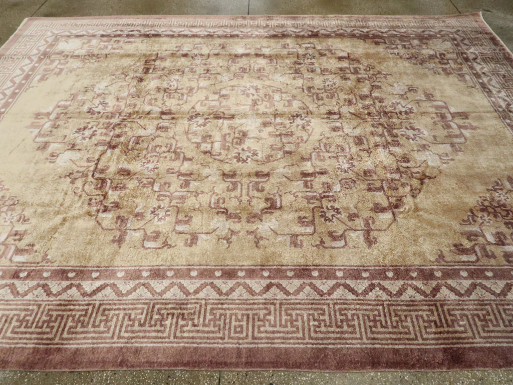 Vintage Chinese Peking Silk Carpet, No.17079 - Staging