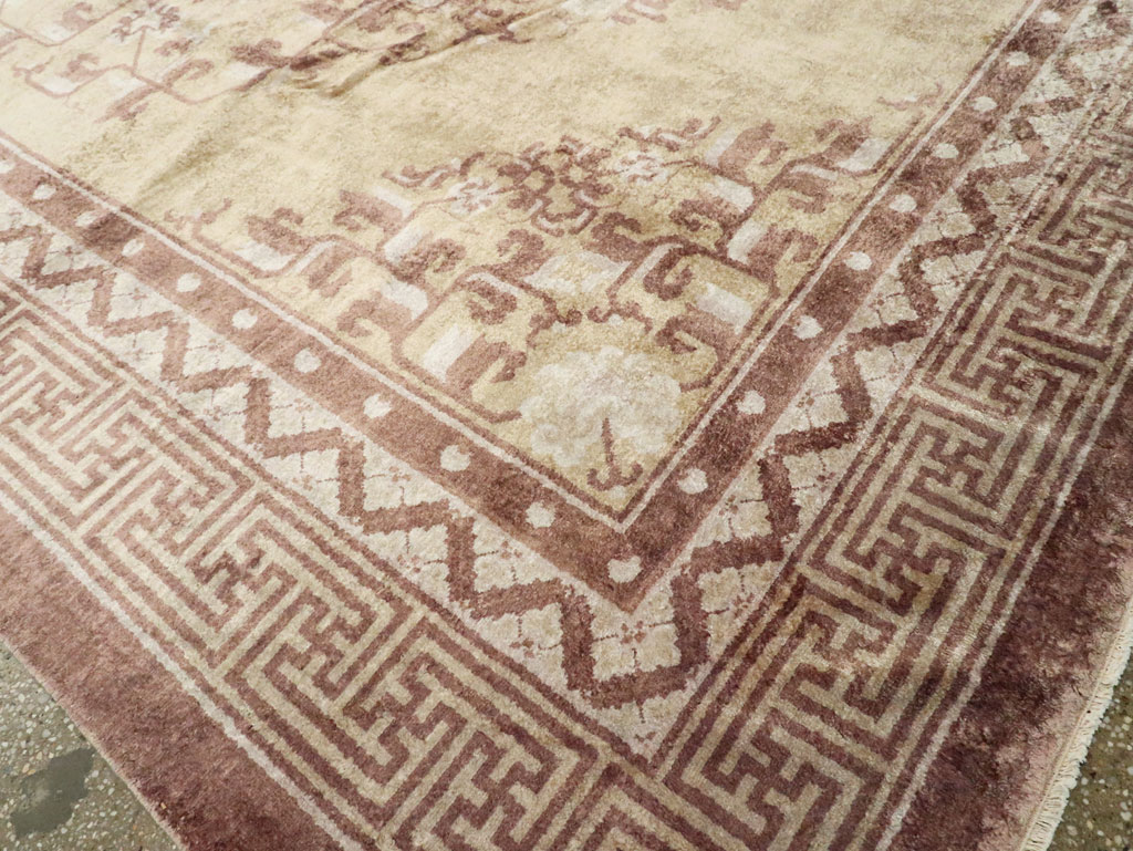 Vintage Chinese Peking Silk Carpet, No.17079 - Staging