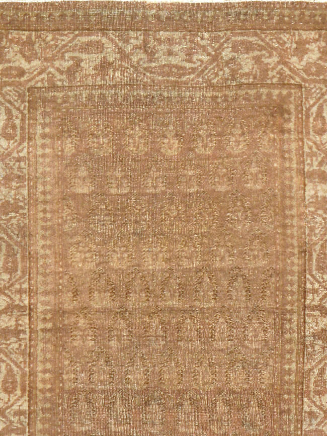 Antique Indian Amritsar Runner, No.17101 - Staging