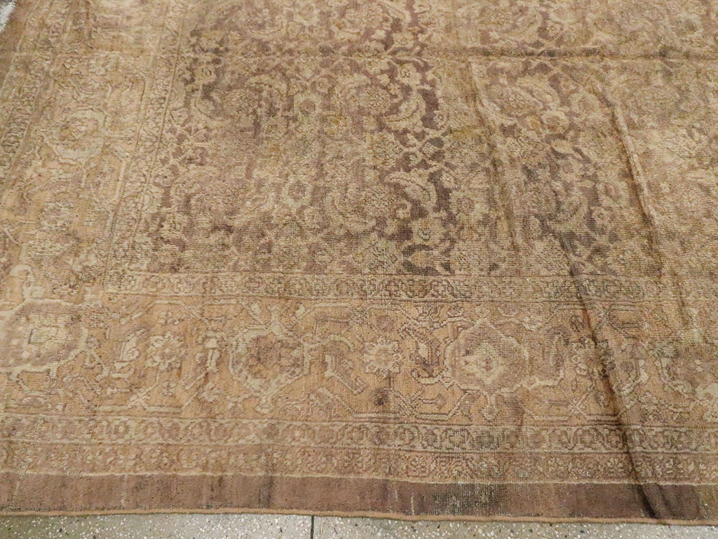 Antique Persian Mahal Carpet, No.17130 - Staging