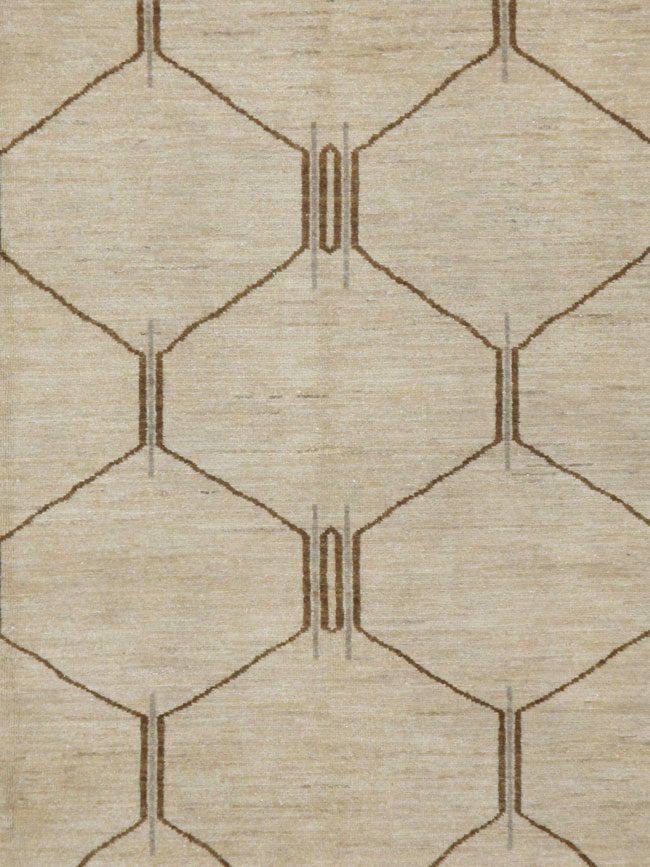 Vintage Persian Tabriz Modernist Carpet, No.17156 - Staging