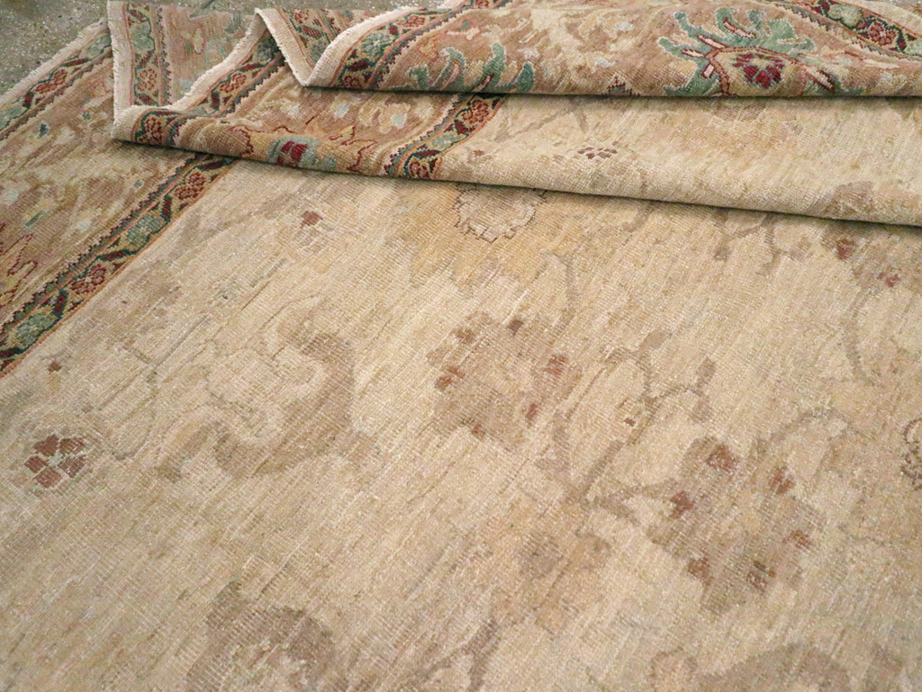 Antique Persian Mahal Carpet, No.17174 - Staging