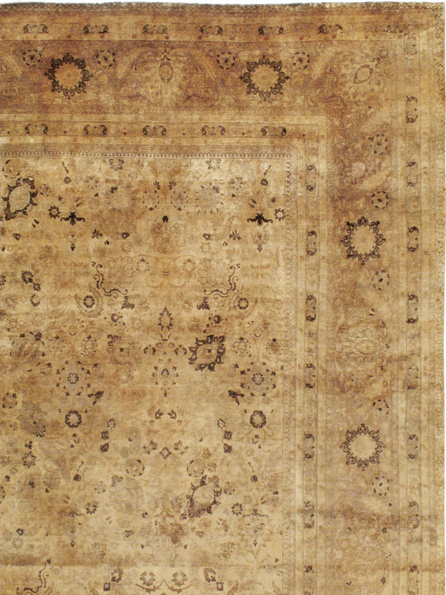 Antique Persian Tabriz Carpet, No.17179 - Staging