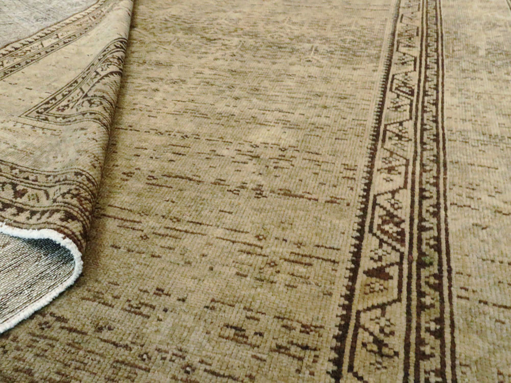 Vintage Persian Malayer Carpet, No.17185 - Staging