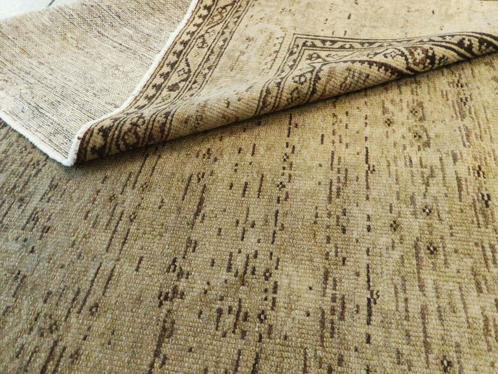 Vintage Persian Malayer Carpet, No.17185 - Staging