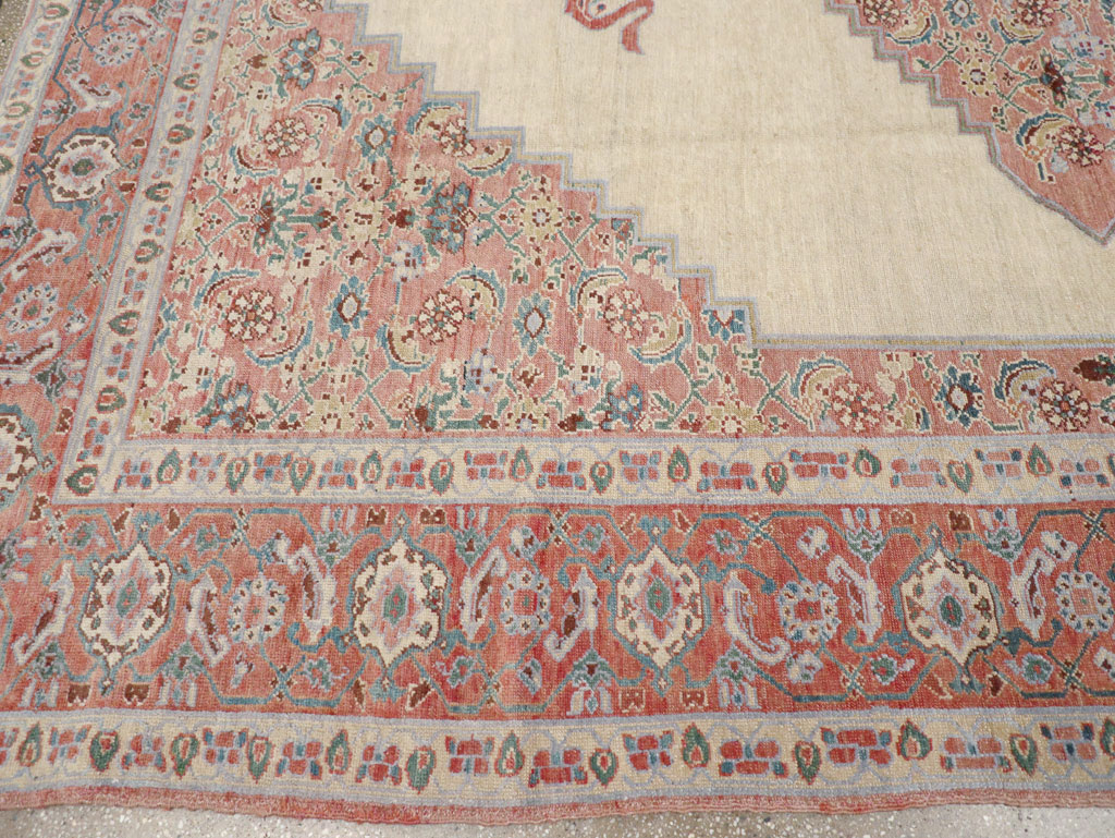 Antique Persian Serapi Room Size Carpet, No.17202 - Staging