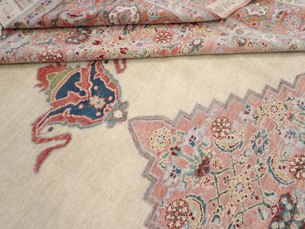 Antique Persian Serapi Room Size Carpet, No.17202 - Staging