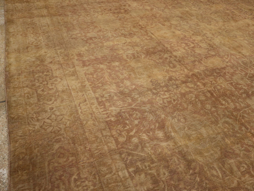 Antique Indian Lahore Oversize Carpet, No.17203 - Staging